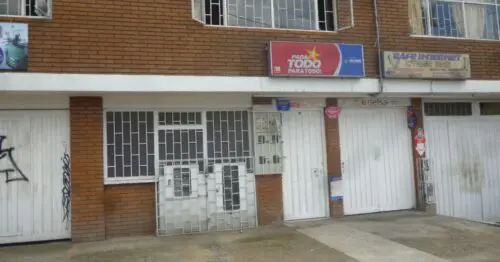 PAGA TODO CARRERA 70 CON 21 PAGA TODO CARRERA 70 CON 21